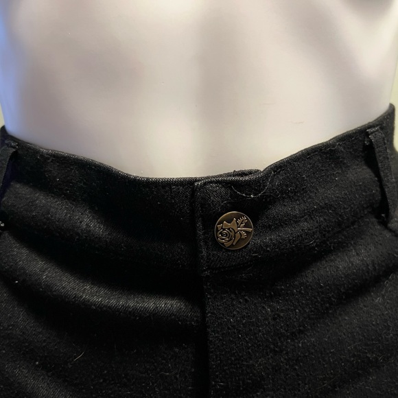 Denim short - Picture 3 of 7